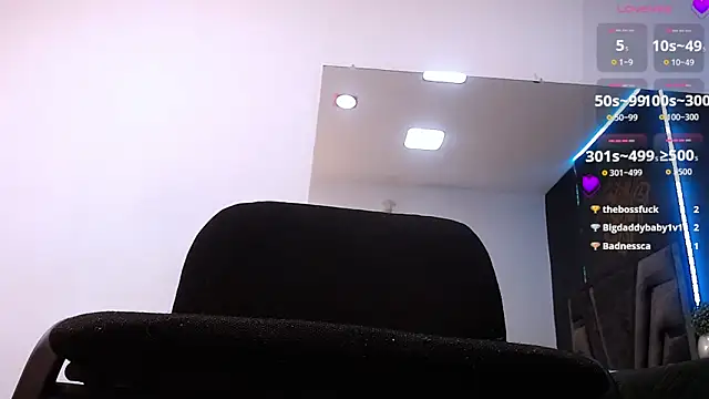 stefany bro online show from March 8, 2025, 3:02 pm