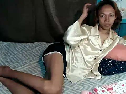 imtwinky online show from October 27, 2025, 3:49 pm