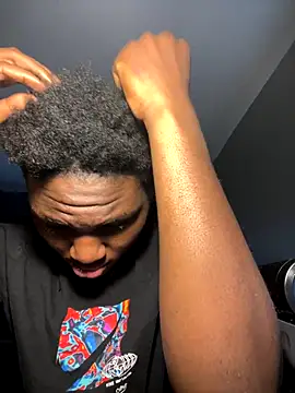 Festivitiesking1 online show from December 4, 2025, 1:09 pm