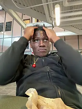 Festivitiesking1 online show from February 16, 2026, 5:31 pm