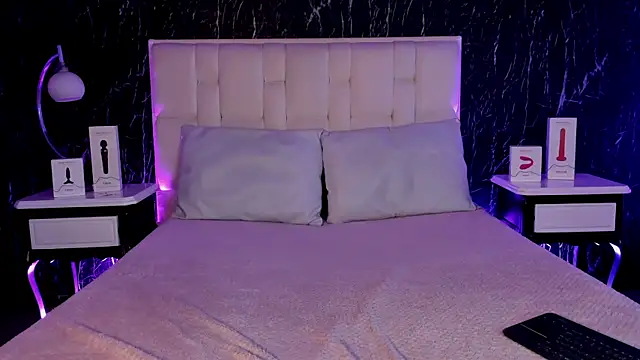 GigiVolkova online show from December 13, 2025, 11:32 pm