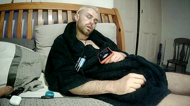 Snapshot of addicktedGT chatting on October 5, 2025, 11:02 pm addicktedGT online show from October 5, 2025, 11:02 pm