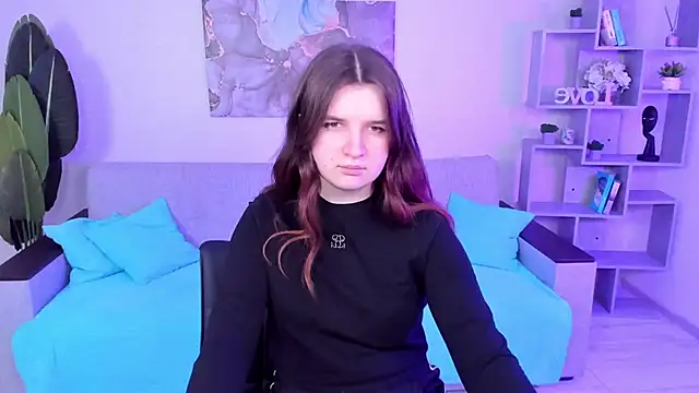 BonneyLove online show from January 17, 2025, 8:00 pm