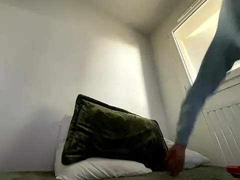 Rebeu313 online show from January 11, 2026, 11:59 am