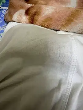 Snapshot of hamed-697 chatting on December 5, 2024, 9:28 pm hamed-697 online show from December 5, 2024, 9:28 pm