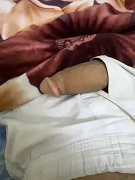 Snapshot of hamed-697 chatting on February 2, 2025, 8:08 pm hamed-697 online show from February 2, 2025, 8:08 pm