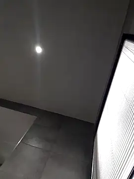 curvybigassqueen online show from April 8, 2026, 8:14 am