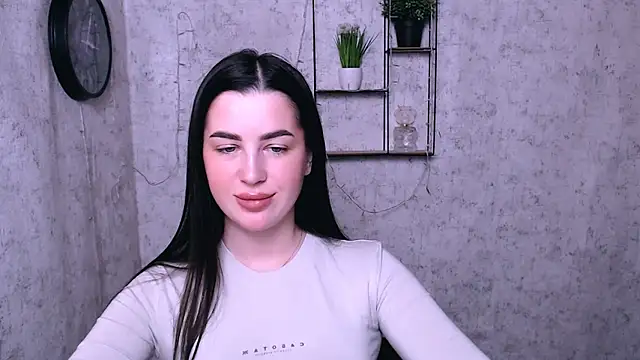 Snapshot of DivaKaily_ chatting on February 5, 2025, 6:13 am DivaKaily  online show from February 5, 2025, 6:13 am