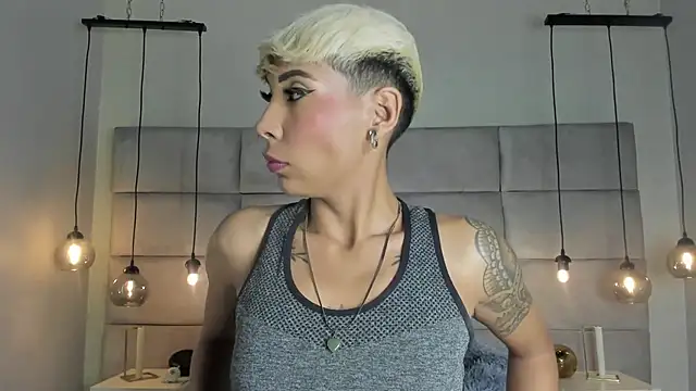 Snapshot of MiaMorgan_ chatting on January 18, 2025, 4:10 pm MiaMorgan online show from January 18, 2025, 4:10 pm