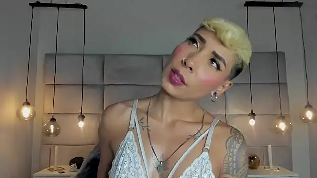 Snapshot of MiaMorgan_ chatting on January 25, 2025, 9:04 pm MiaMorgan online show from January 25, 2025, 9:04 pm