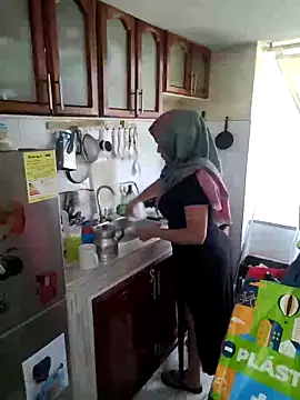 NAJWA-ARAB online show from November 20, 2025, 3:23 pm