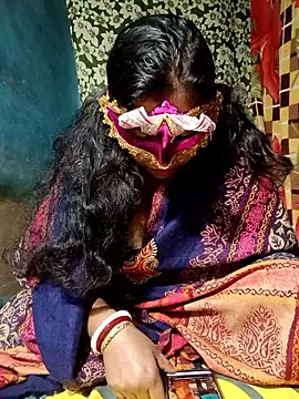 Snapshot of AparnaBoudi chatting on January 8, 2026, 5:59 pm AparnaBoudi online show from January 8, 2026, 5:59 pm