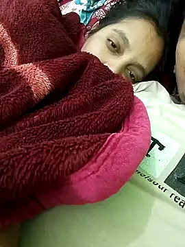 Snapshot of Taniya07 chatting on January 26, 2025, 10:02 am Taniya07 online show from January 26, 2025, 10:02 am