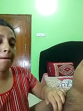 Snapshot of Taniya07 chatting on February 2, 2025, 11:19 am Taniya07 online show from February 2, 2025, 11:19 am