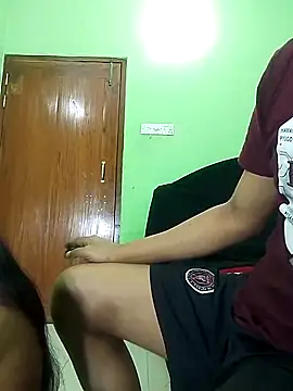 Snapshot of Taniya07 chatting on February 25, 2025, 4:10 pm Taniya07 online show from February 25, 2025, 4:10 pm