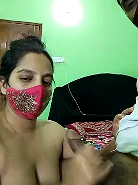 Snapshot of Taniya07 chatting on March 8, 2025, 8:03 pm Taniya07 online show from March 8, 2025, 8:03 pm