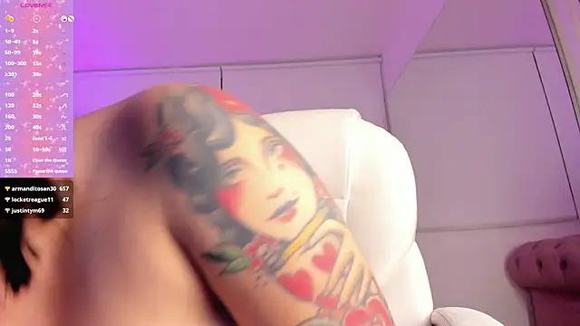 mia bonneett online show from February 27, 2025, 2:21 am