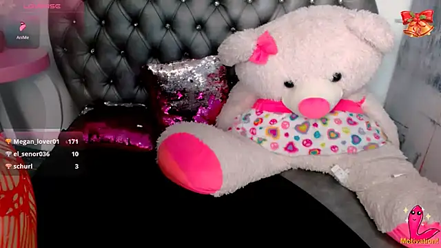 Snapshot of samy__milf chatting on January 17, 2025, 1:36 am samy milf online show from January 17, 2025, 1:36 am