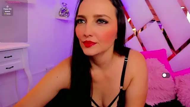 Snapshot of samy__milf chatting on October 11, 2025, 7:45 pm samy milf online show from October 11, 2025, 7:45 pm