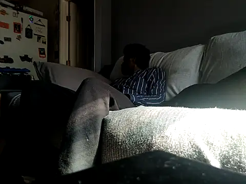 Snapshot of DevinToore chatting on October 11, 2025, 6:06 pm DevinToore online show from October 11, 2025, 6:06 pm