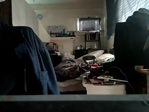 Snapshot of DevinToore chatting on November 3, 2025, 3:35 pm DevinToore online show from November 3, 2025, 3:35 pm