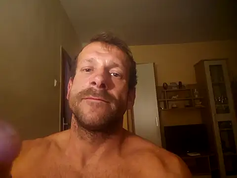 Snapshot of DonCristian chatting on October 18, 2025, 1:52 am DonCristian online show from October 18, 2025, 1:52 am