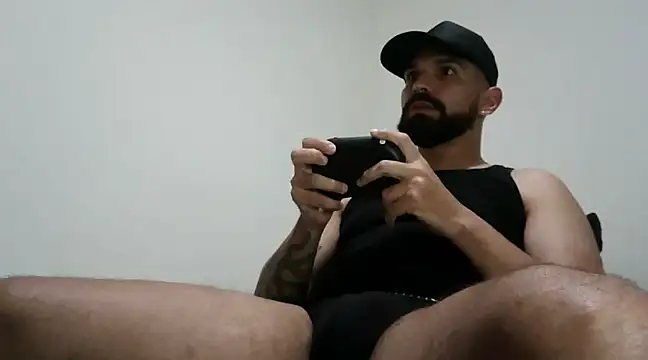 Snapshot of wilder__grey chatting on January 14, 2025, 8:37 pm wilder grey online show from January 14, 2025, 8:37 pm