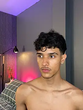 Busterspinter online show from February 5, 2025, 5:52 am