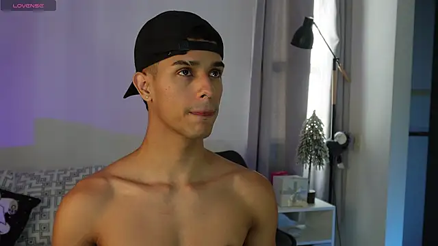 Busterspinter online show from December 14, 2025, 3:50 pm