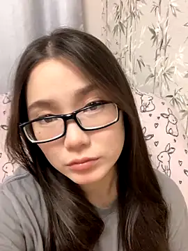 Snapshot of Milka23 chatting on October 26, 2025, 7:58 am Milka23 online show from October 26, 2025, 7:58 am