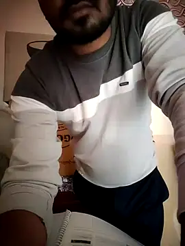 Snapshot of Jayesh_Love chatting on January 2, 2025, 4:20 am Jayesh Love online show from January 2, 2025, 4:20 am