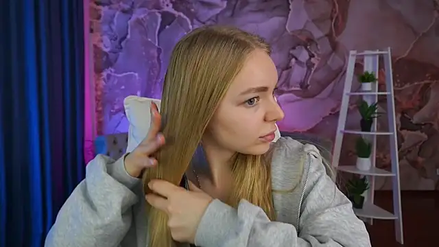 Snapshot of EmilySunshineS chatting on November 26, 2025, 7:20 am EmilySunshineS online show from November 26, 2025, 7:20 am