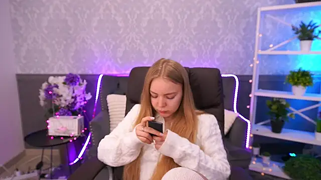 Snapshot of EmilySunshineS chatting on November 30, 2025, 6:39 am EmilySunshineS online show from November 30, 2025, 6:39 am