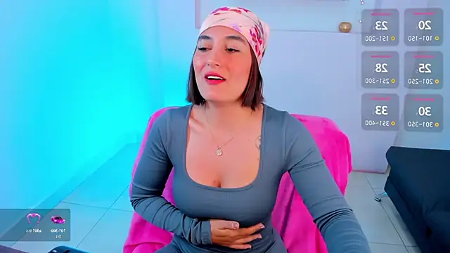 Snapshot of ScarlettWet9 chatting on December 8, 2024, 7:05 am ScarlettWet9 online show from December 8, 2024, 7:05 am