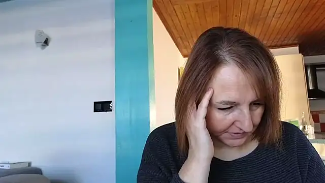 Sandcoq online show from December 4, 2025, 9:18 am