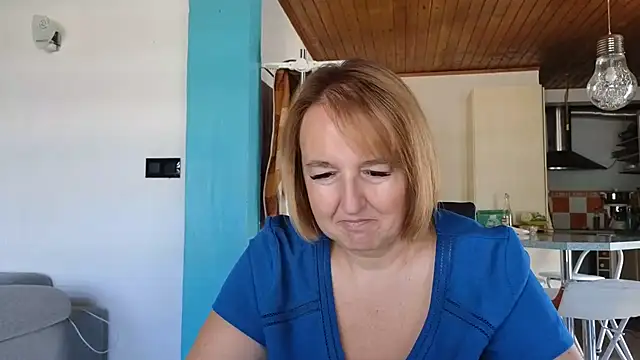Sandcoq online show from July 27, 2026, 8:21 am