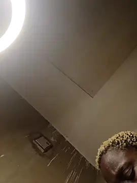 Snapshot of Crazybitchtheanalgoddess4 chatting on February 13, 2025, 2:01 am Crazybitchtheanalgoddess4 online show from February 13, 2025, 2:01 am