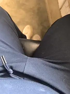 rana9639 1 online show from December 6, 2024, 6:15 am