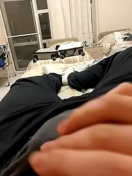 18liksekeryarrak online show from January 14, 2026, 8:58 pm