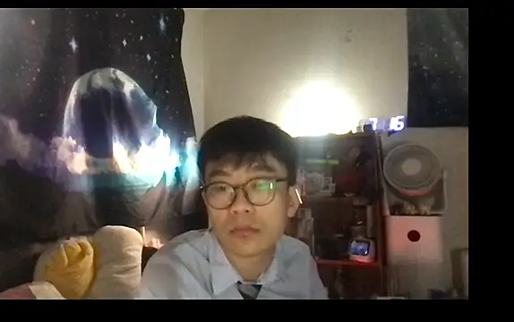 Snapshot of ex199212 chatting on February 15, 2025, 11:17 am ex199212 online show from February 15, 2025, 11:17 am