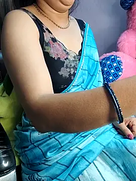 santurmom online show from November 28, 2025, 5:48 pm