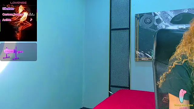 Charlotte Love10 online show from November 15, 2025, 12:34 pm