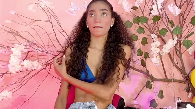 Charlotte Love10 online show from June 20, 2026, 11:13 am