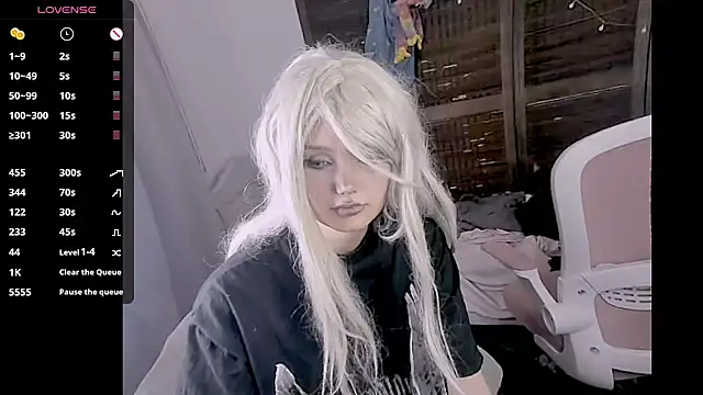 Snapshot of madokapruriens chatting on October 20, 2025, 10:21 pm madokapruriens online show from October 20, 2025, 10:21 pm