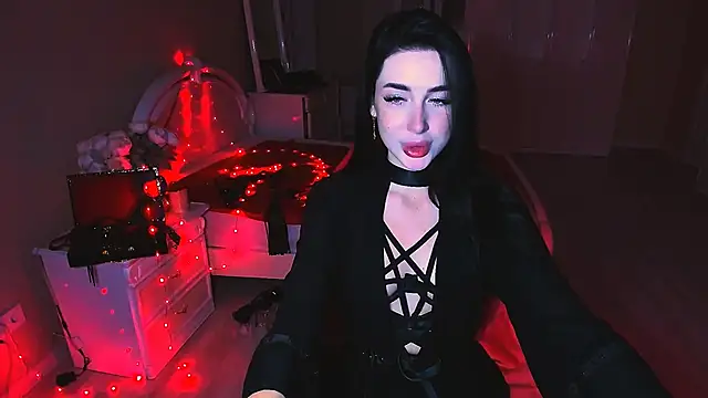 lovely desire online show from October 26, 2025, 9:37 am