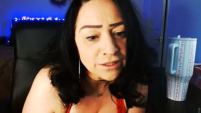 Snapshot of AlyssiaAmoreXO chatting on May 26, 2026, 10:17 pm AlyssiaAmoreXO online show from May 26, 2026, 10:17 pm