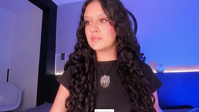 Snapshot of angel_witch chatting on December 21, 2024, 9:04 pm angel witch online show from December 21, 2024, 9:04 pm