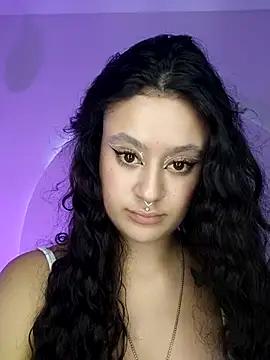 Snapshot of angel_witch chatting on March 4, 2025, 5:24 pm angel witch online show from March 4, 2025, 5:24 pm