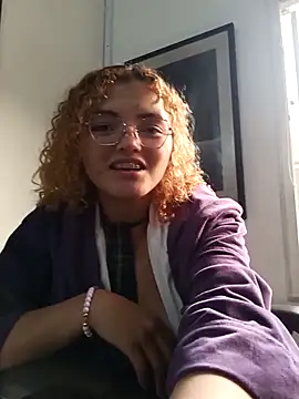 Missbrave1 online show from February 20, 2025, 10:48 pm