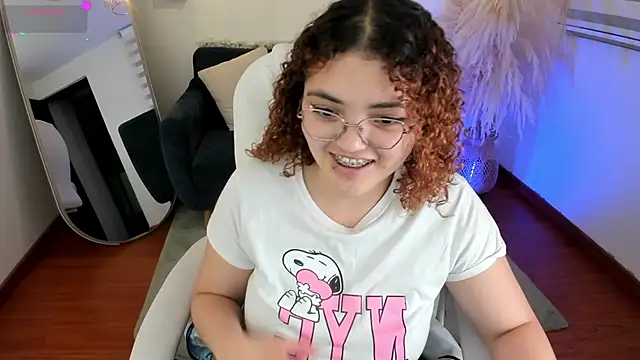 Missbrave1 online show from October 26, 2025, 10:47 pm